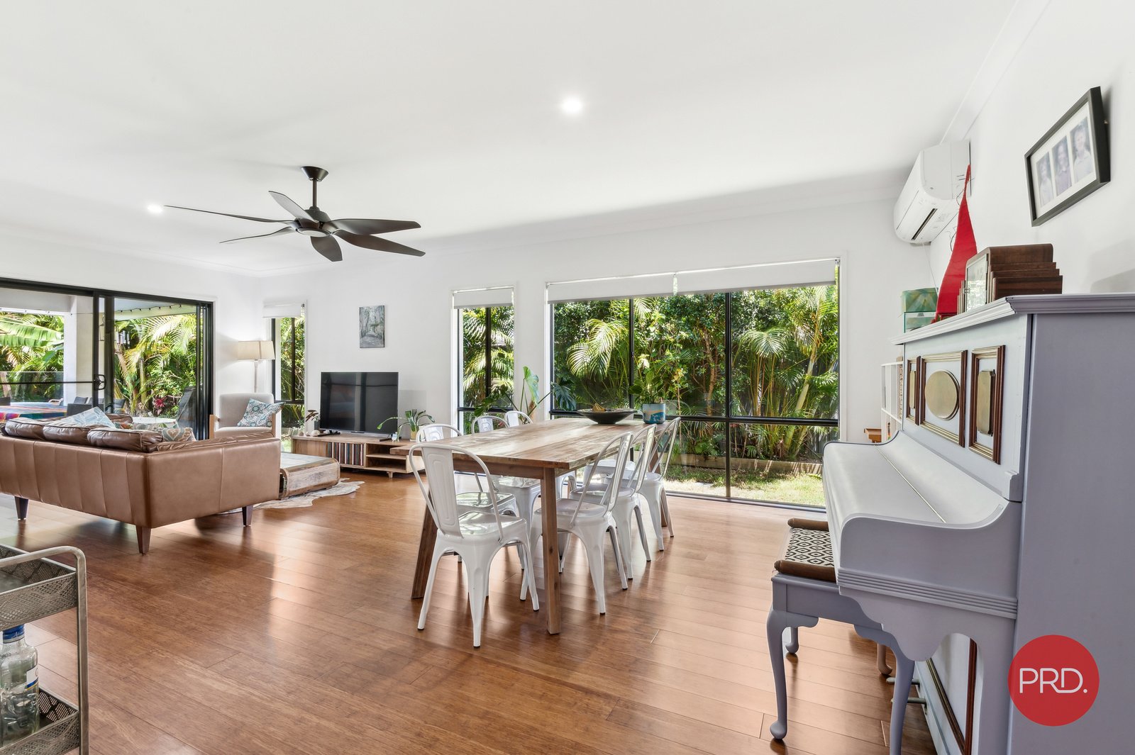 10 Ivory Circuit SAPPHIRE BEACH 10