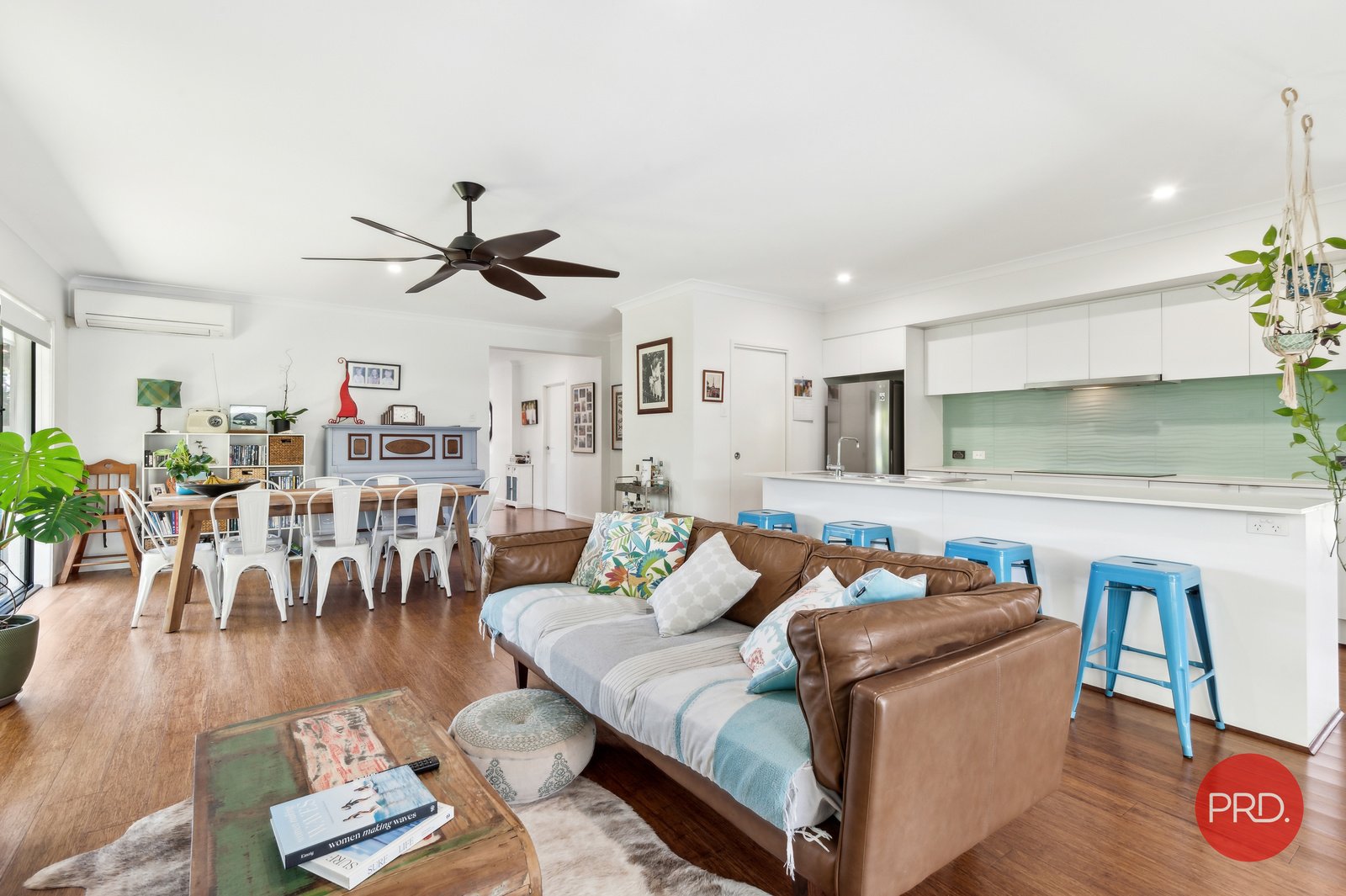 10 Ivory Circuit SAPPHIRE BEACH 14