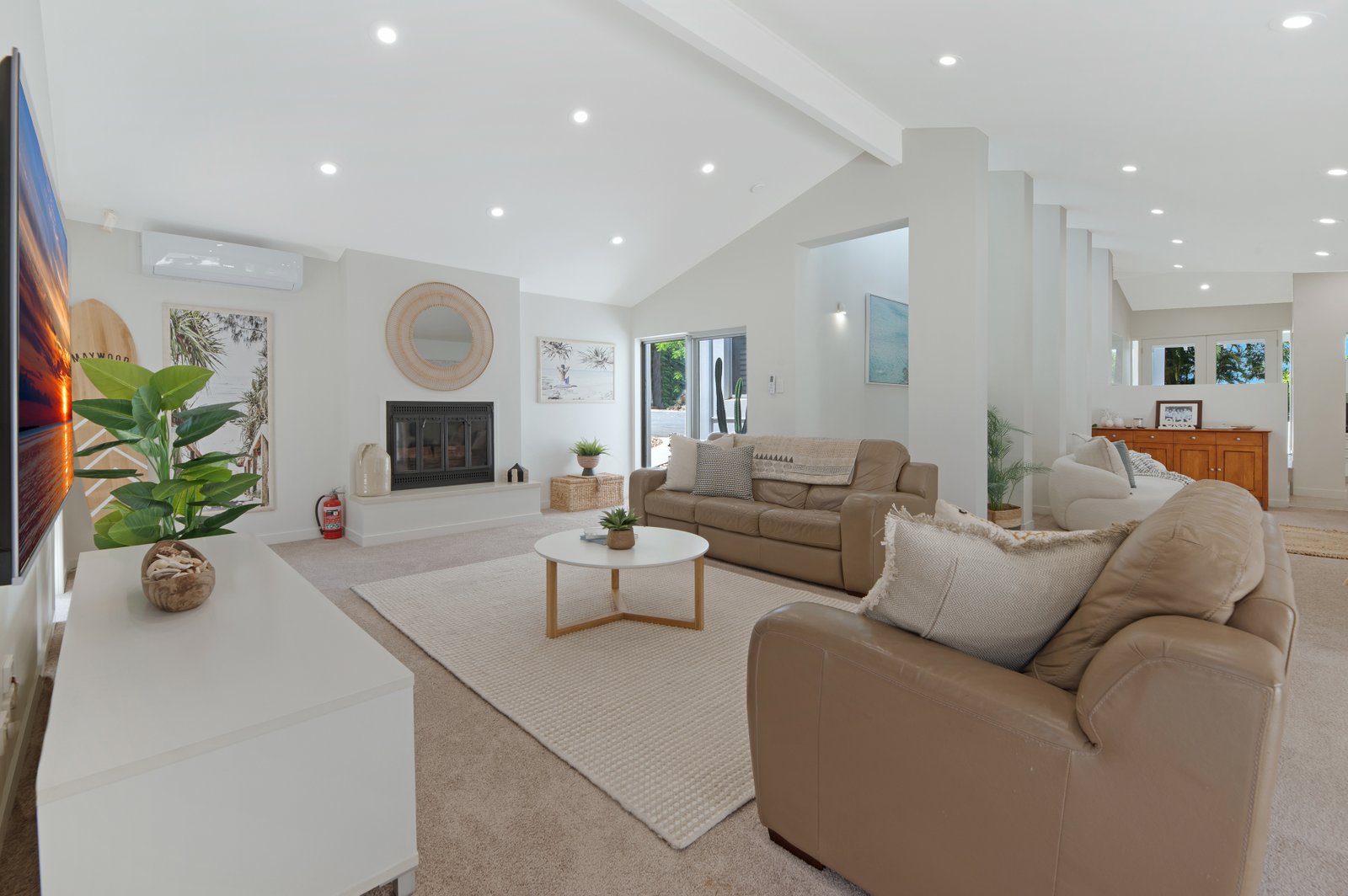 10 Jacana Street ASHMORE 8