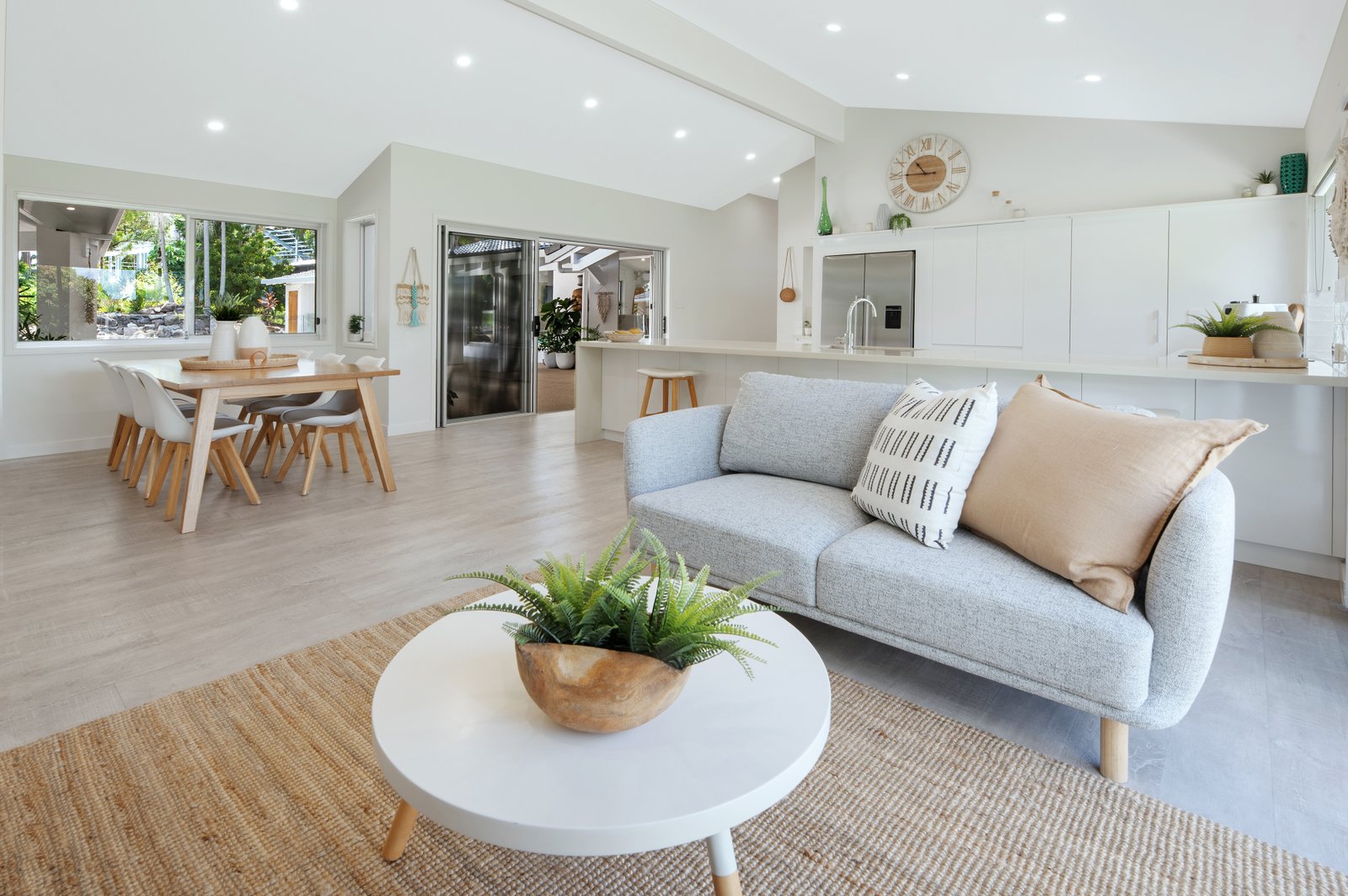 10 Jacana Street ASHMORE 16