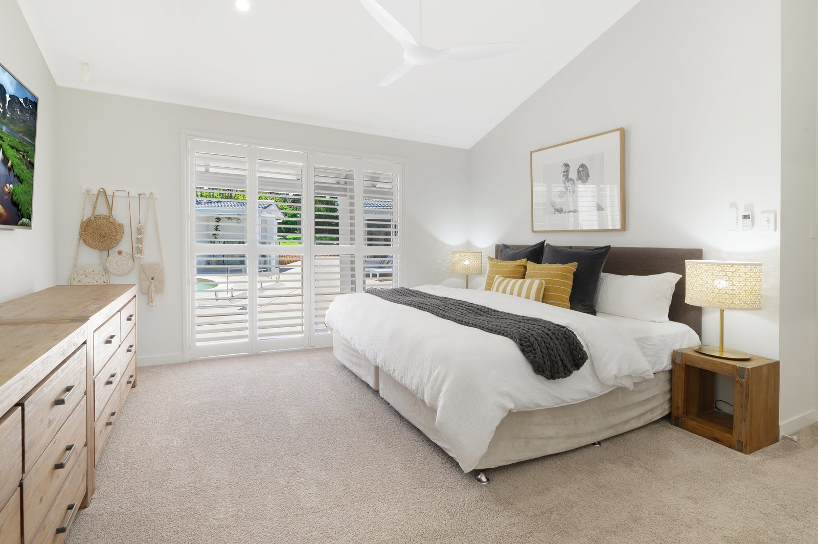10 Jacana Street ASHMORE 18