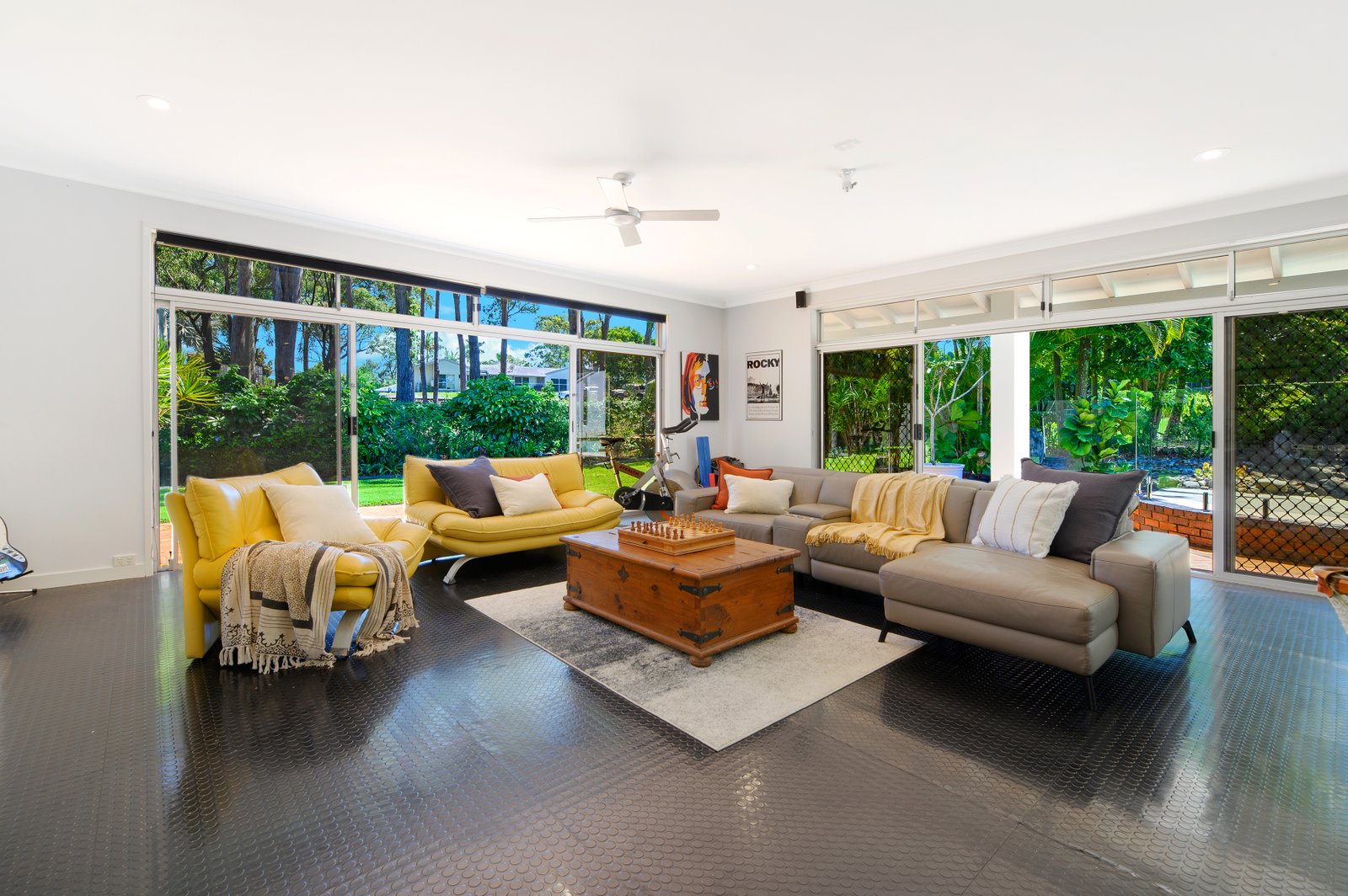 10 Jacana Street ASHMORE 24