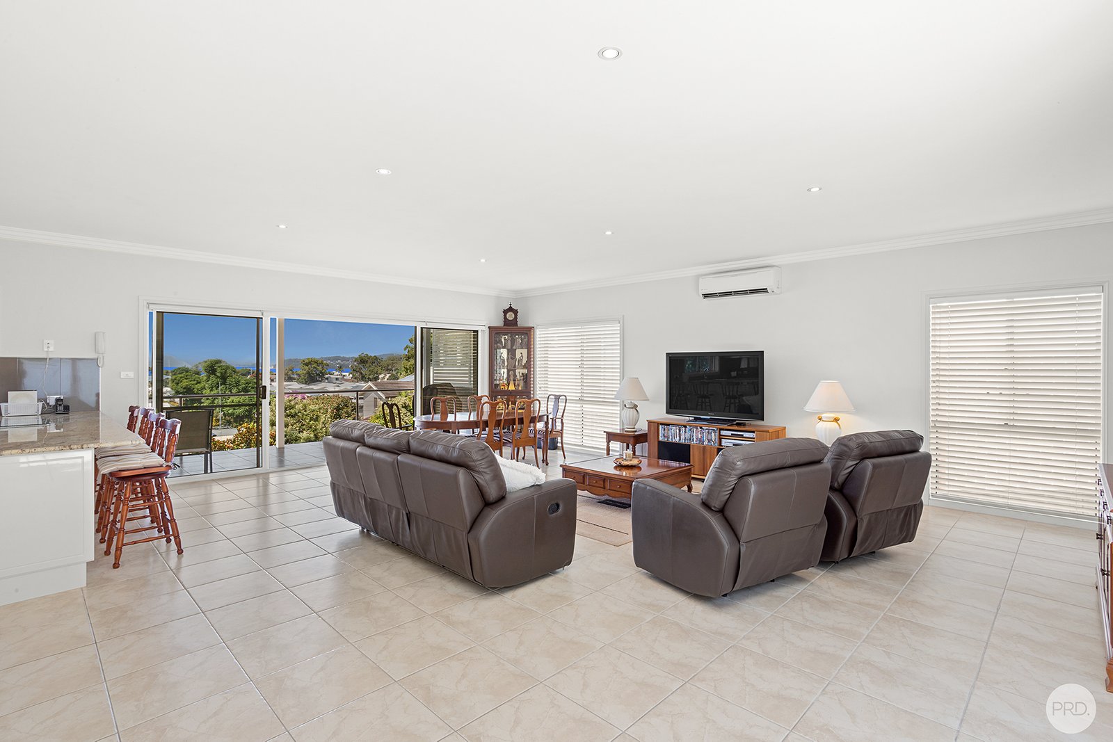 10 Jackson Close SALAMANDER BAY 17
