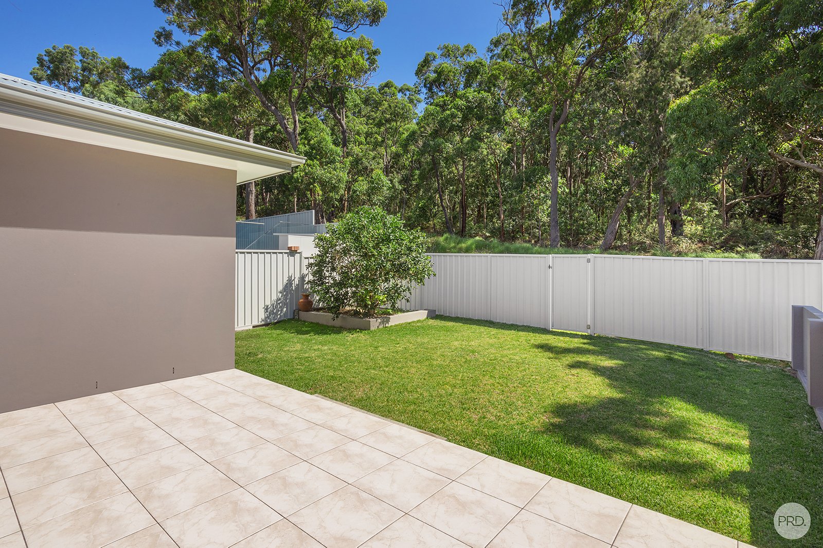 10 Jackson Close SALAMANDER BAY 21