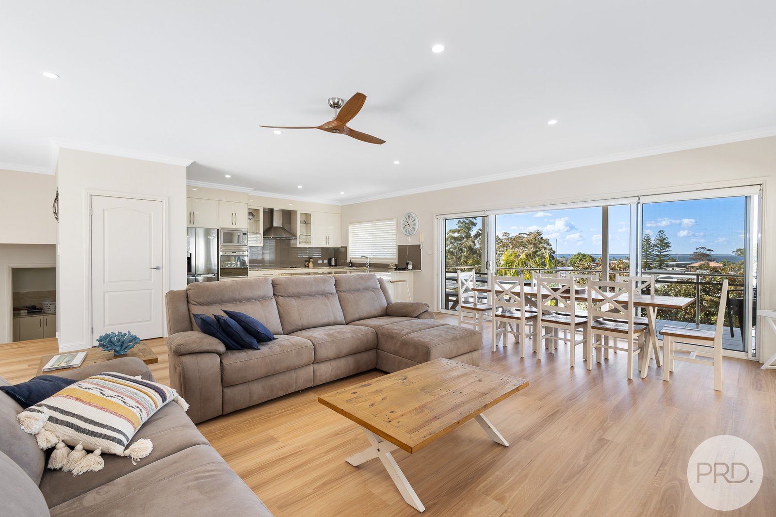 10 Jackson Close SALAMANDER BAY 5