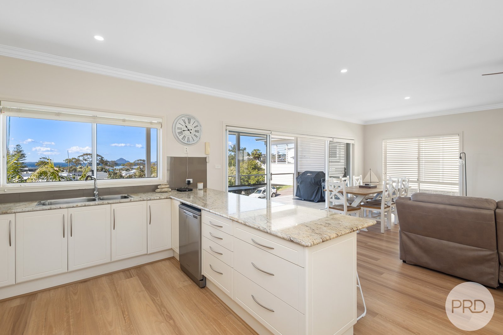 10 Jackson Close SALAMANDER BAY 8