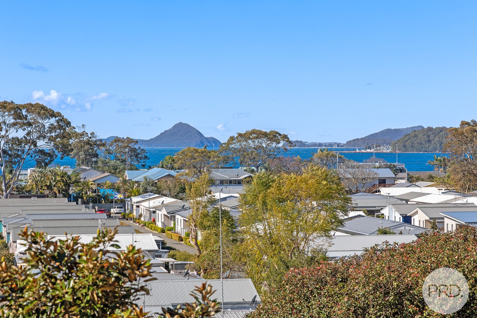 10 Jackson Close SALAMANDER BAY 11