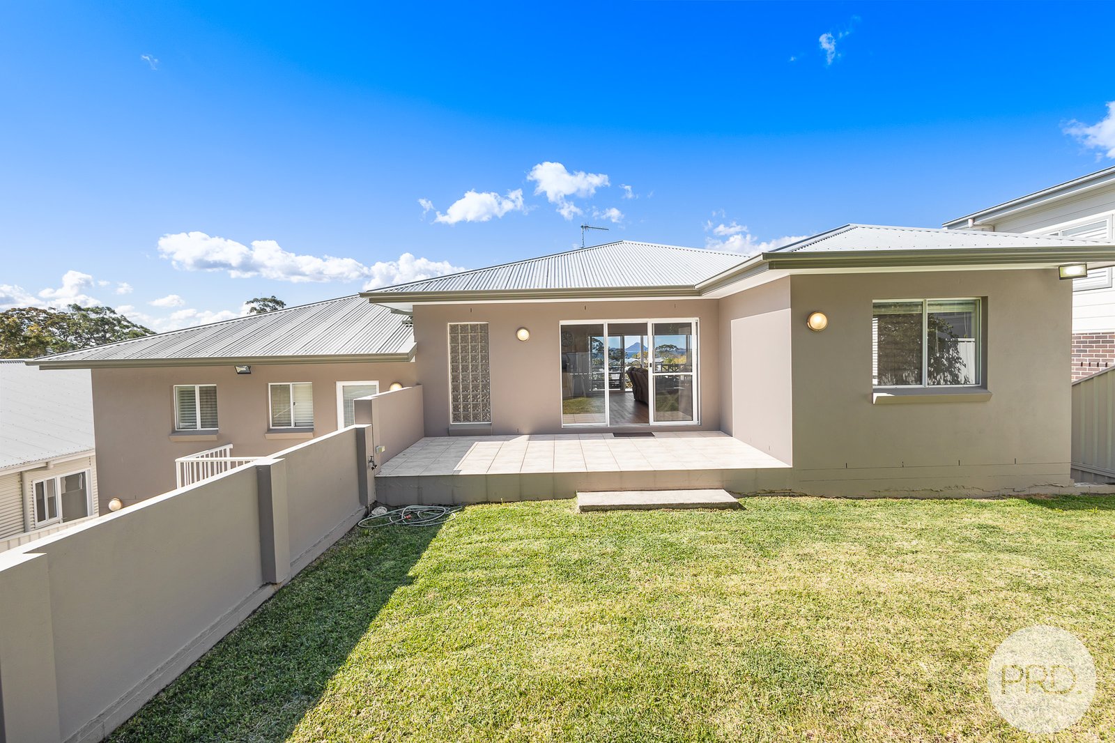 10 Jackson Close SALAMANDER BAY 17