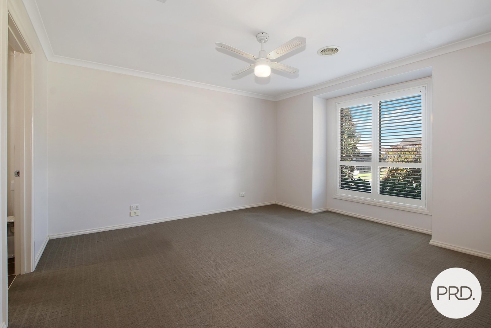 10 James Place EAST ALBURY 5