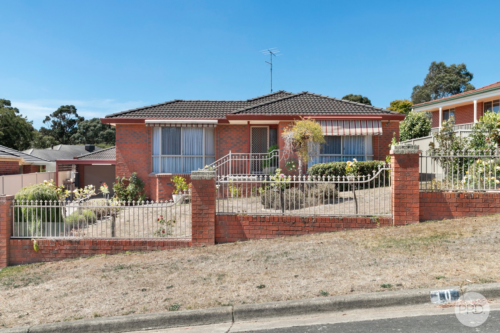 10 Jedon Court BALLARAT NORTH 1