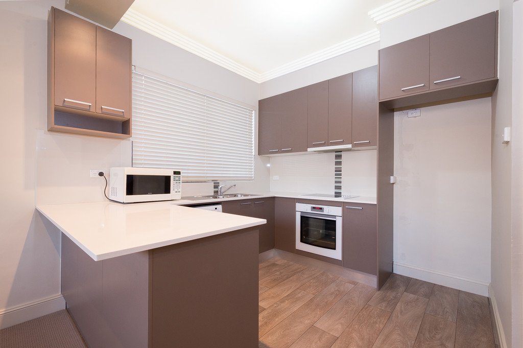 10 Jindalee Avenue KANAHOOKA 2