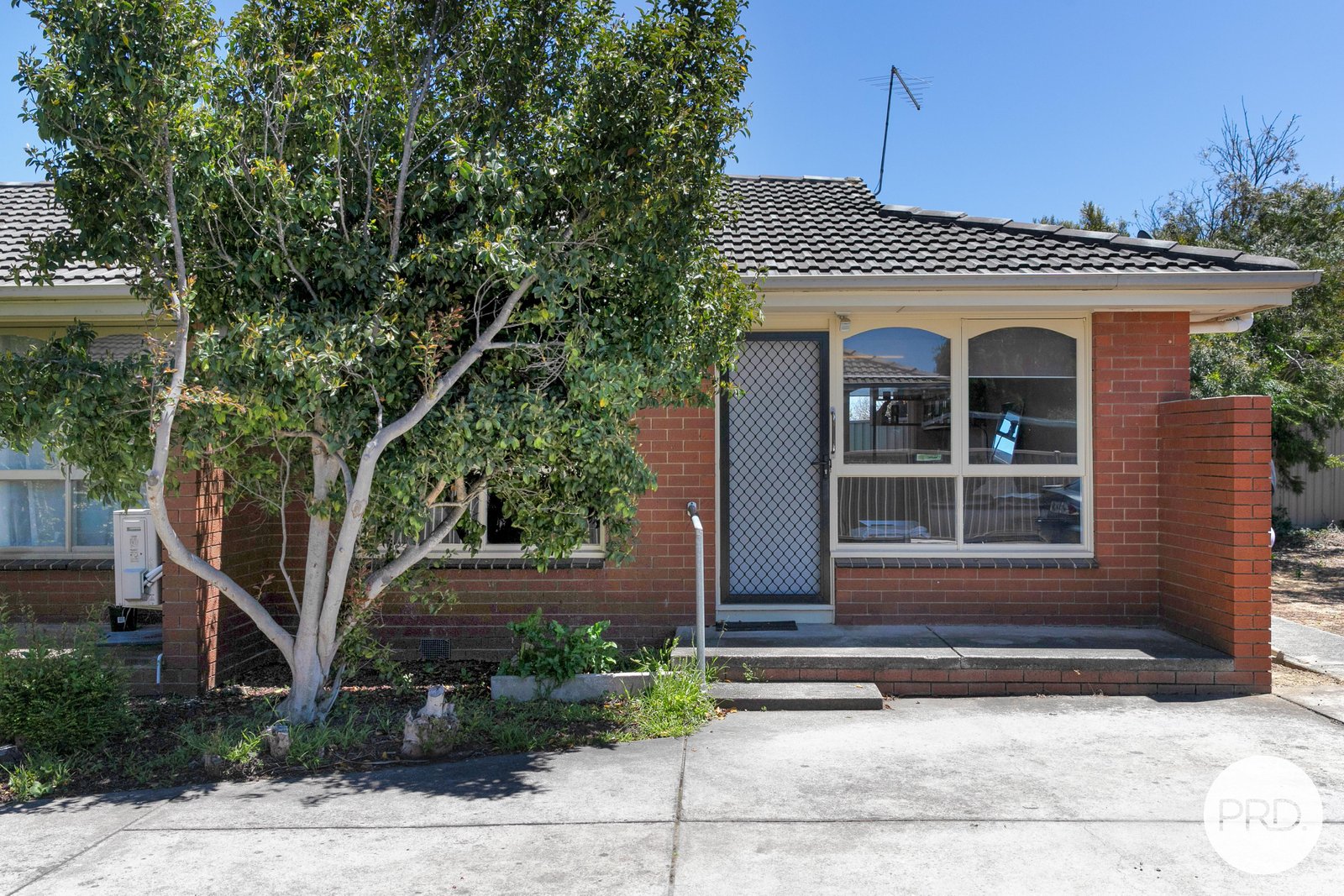 10 John Street WENDOUREE 4