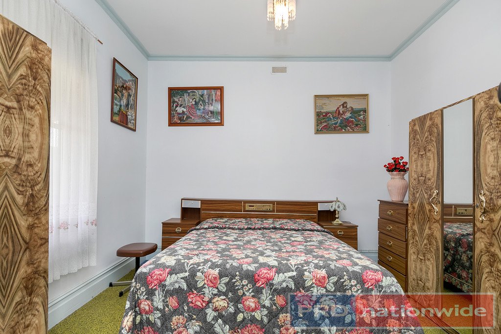 10 Johnson Street SKIPTON 9