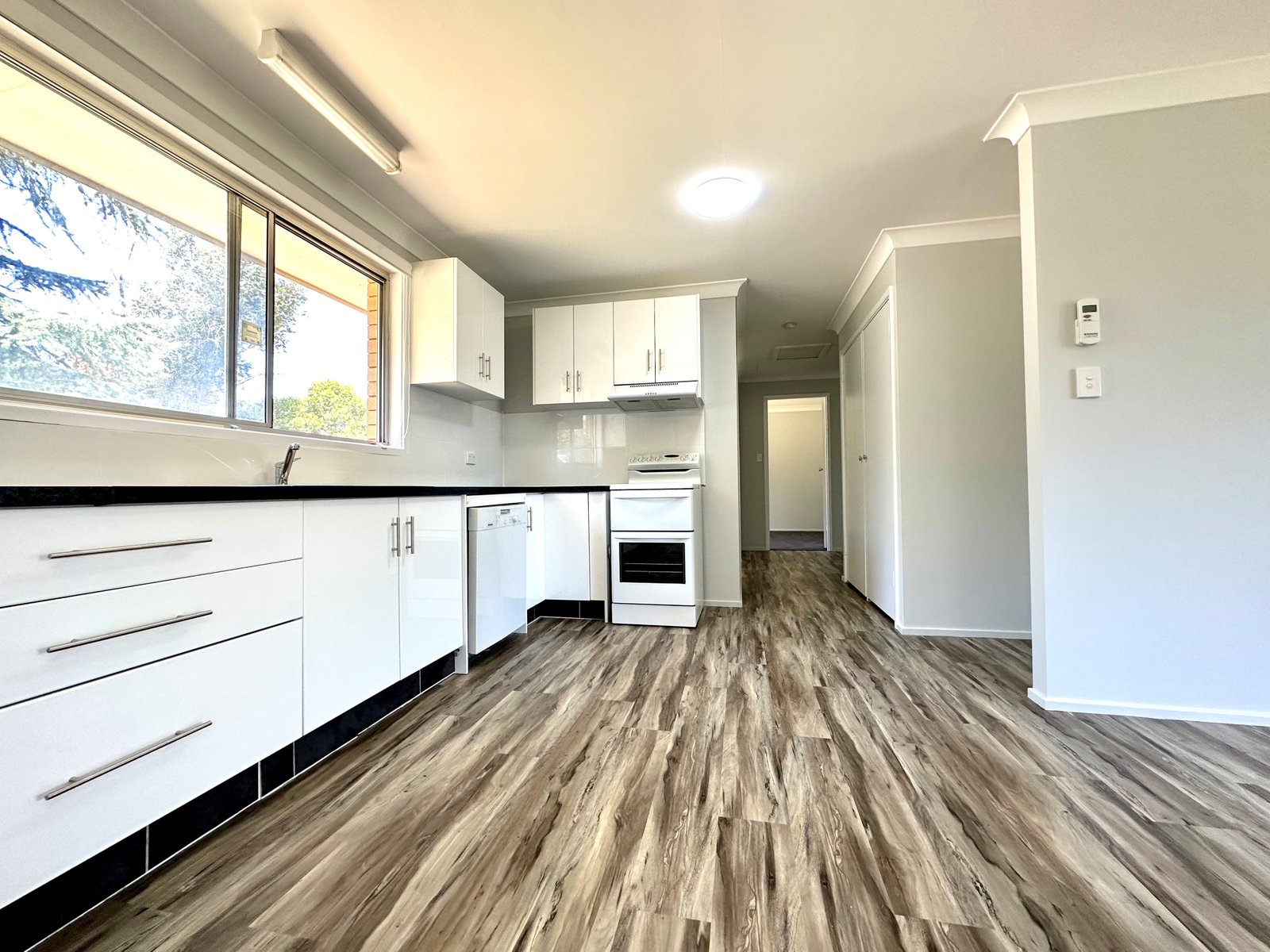 10 Joseph Brown Place TAMWORTH 9