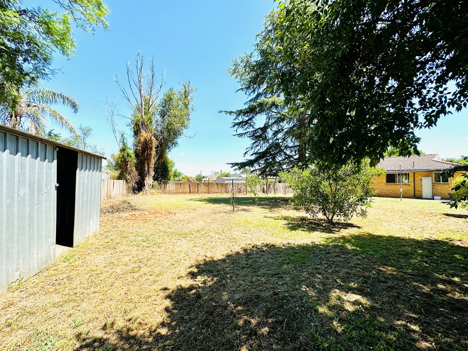 10 Joseph Brown Place TAMWORTH 23
