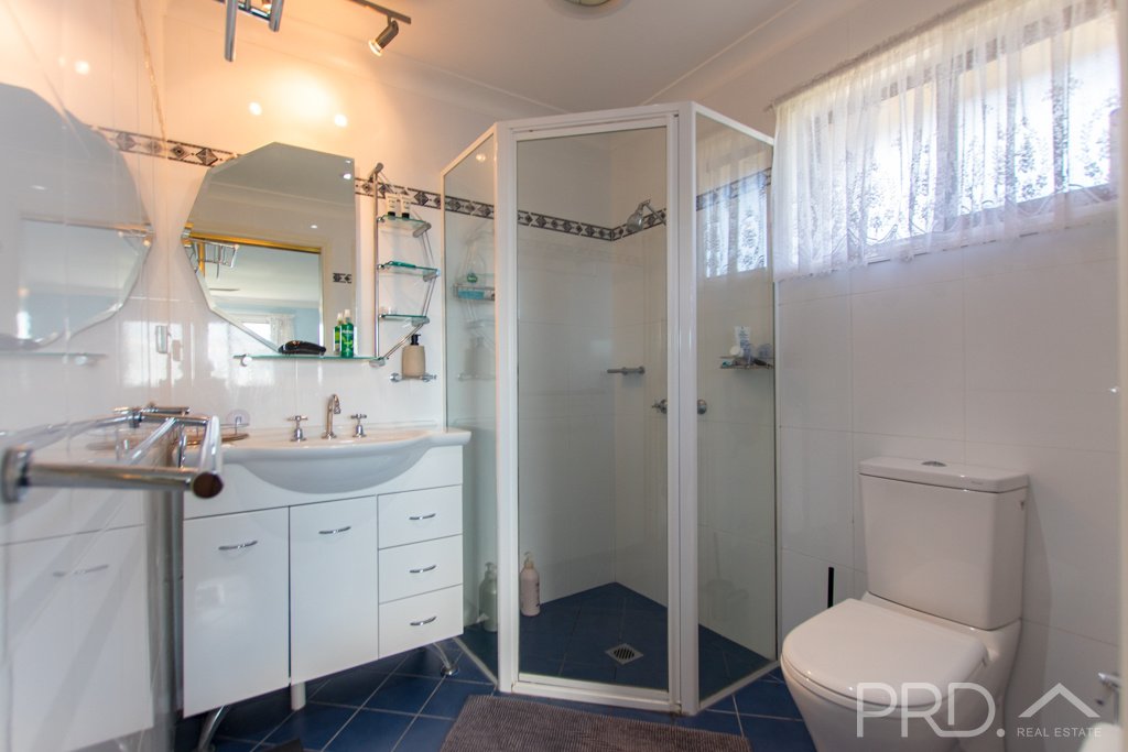 10 Kaleema Crescent TUMUT 9