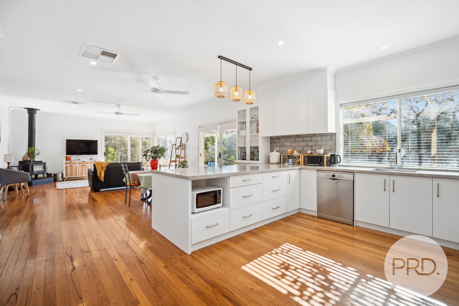 10 Kapooka Road SAN ISIDORE 6