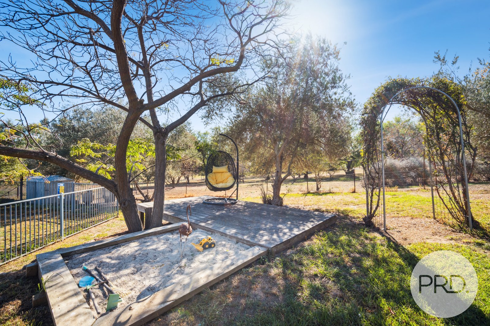 10 Kapooka Road SAN ISIDORE 26