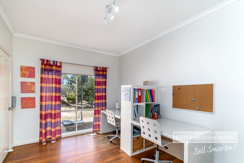 10 Kapooka Road SAN ISIDORE 7