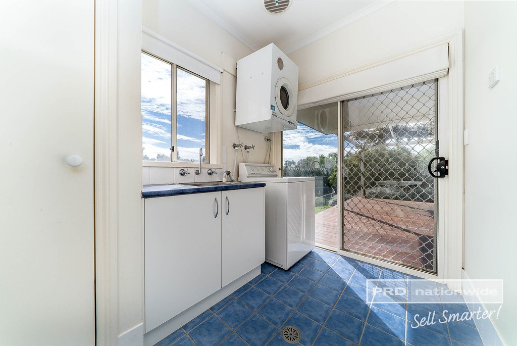 10 Kapooka Road SAN ISIDORE 13