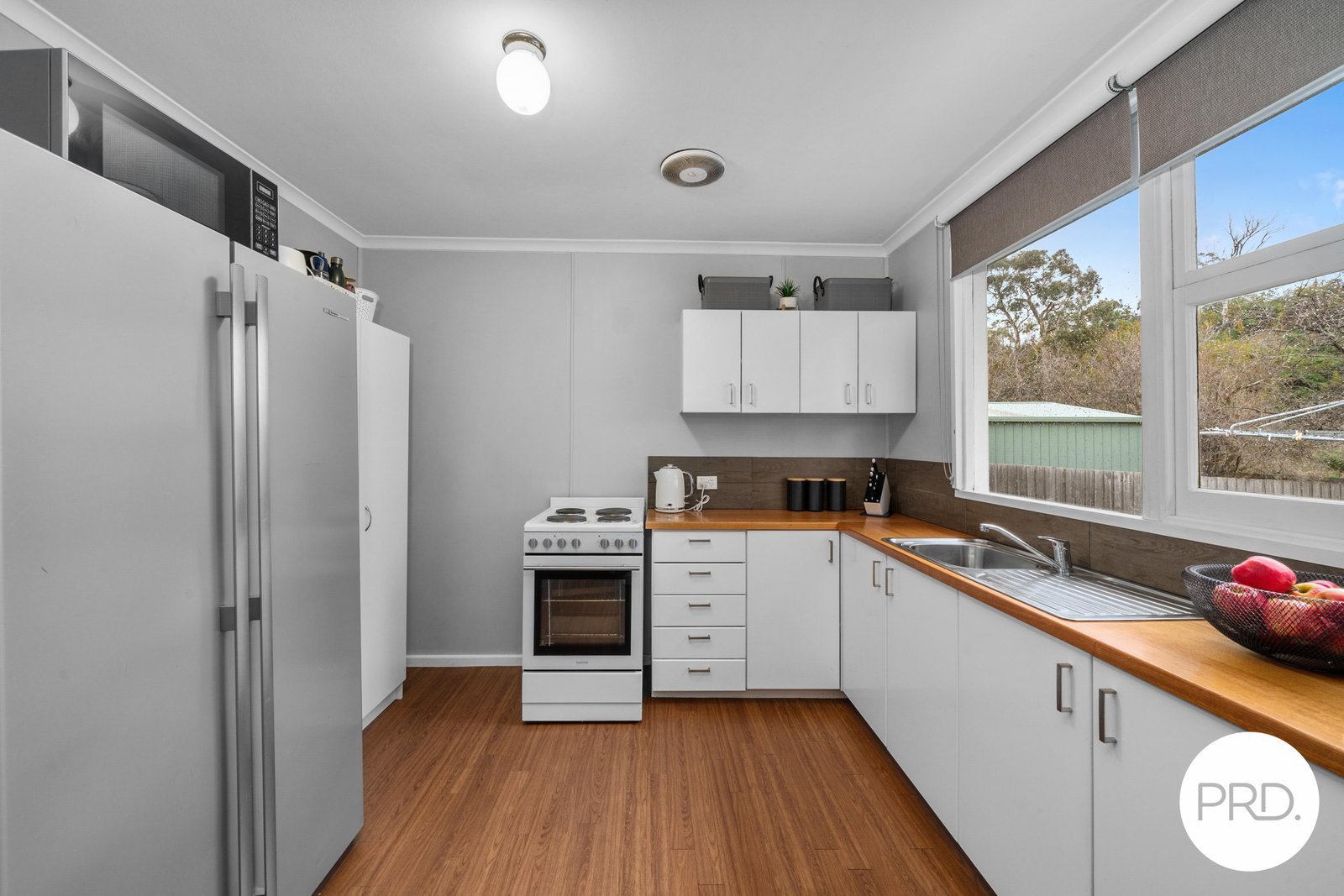 10 Karambi Street CHIGWELL 2