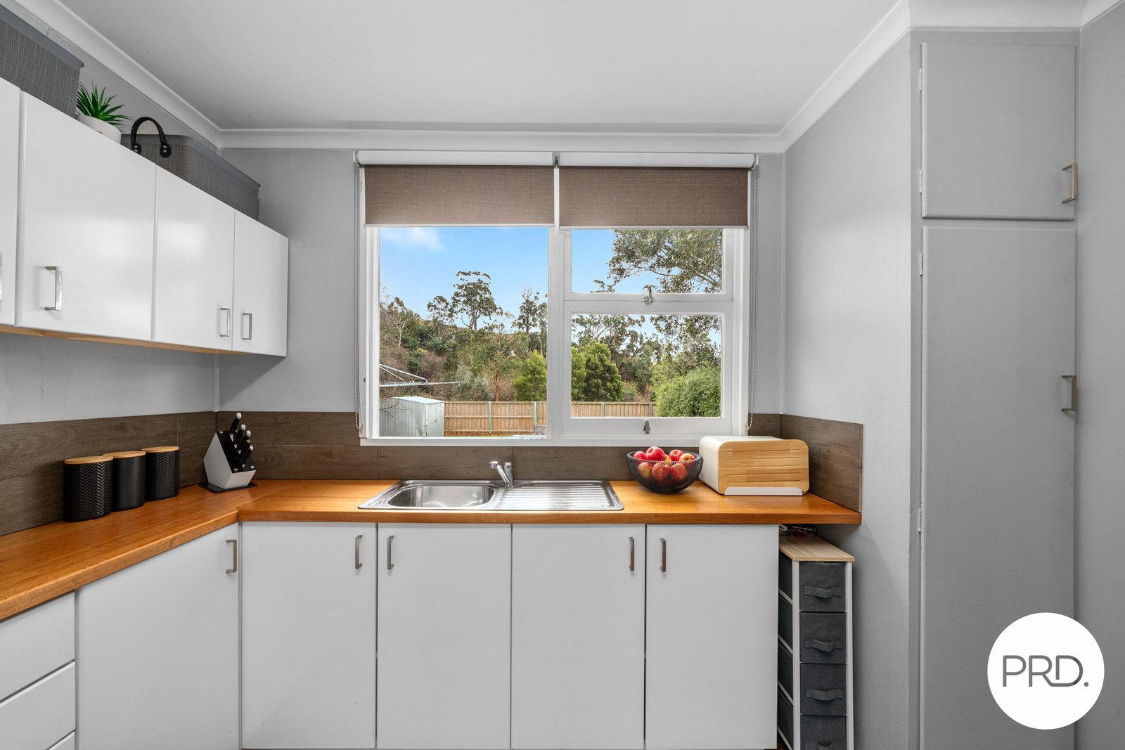 10 Karambi Street CHIGWELL 13