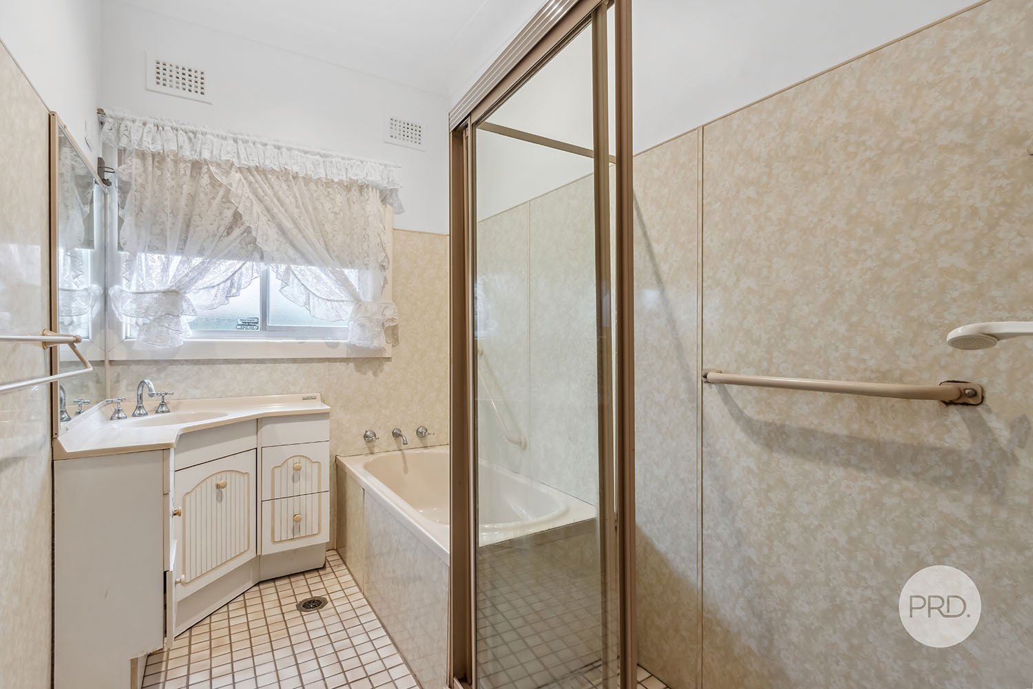 10 Kemp Street MORTDALE 9