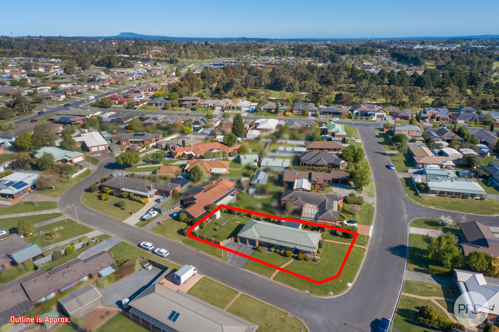 10 Kenmare Crescent INVERMAY PARK 2