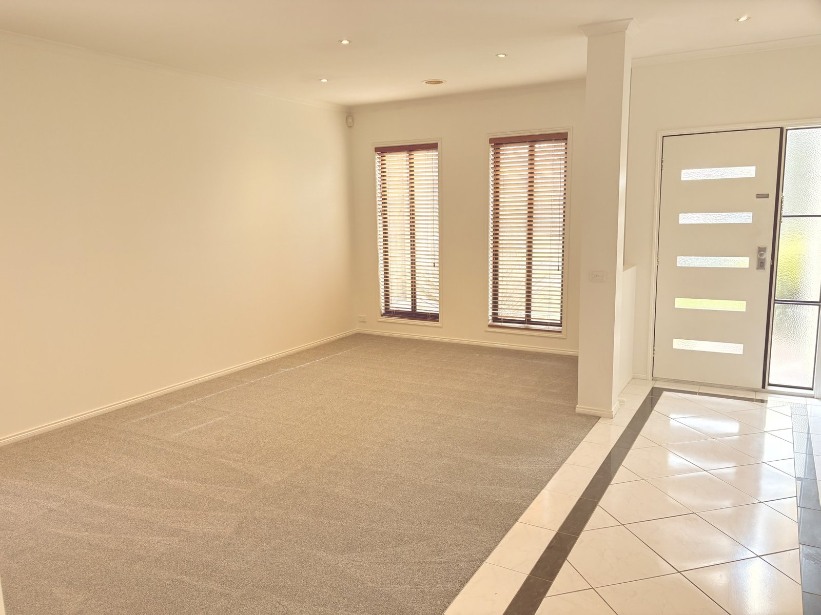 Gallery: 10 Kentia Court