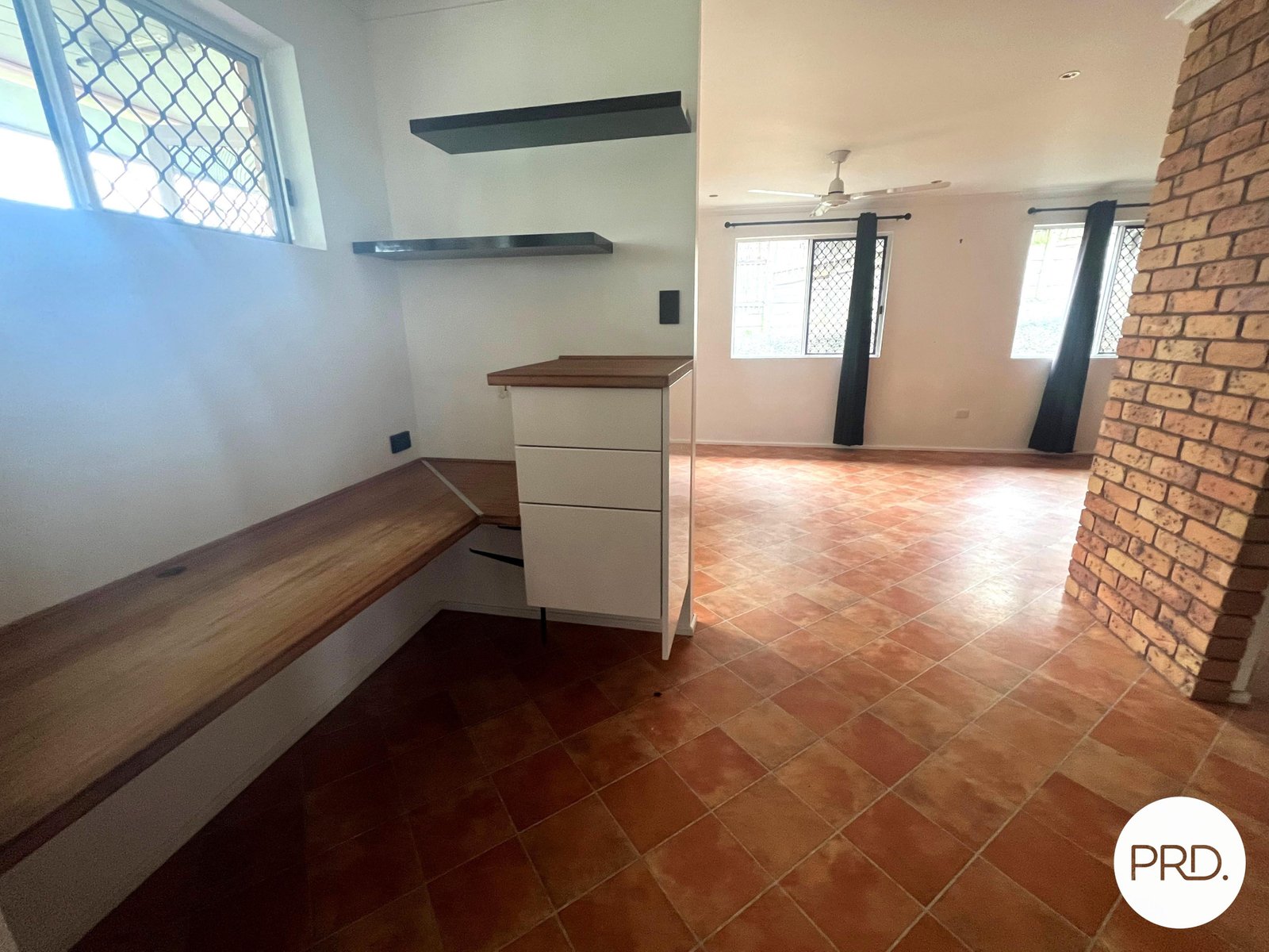 10 Keppel Avenue CLINTON 7