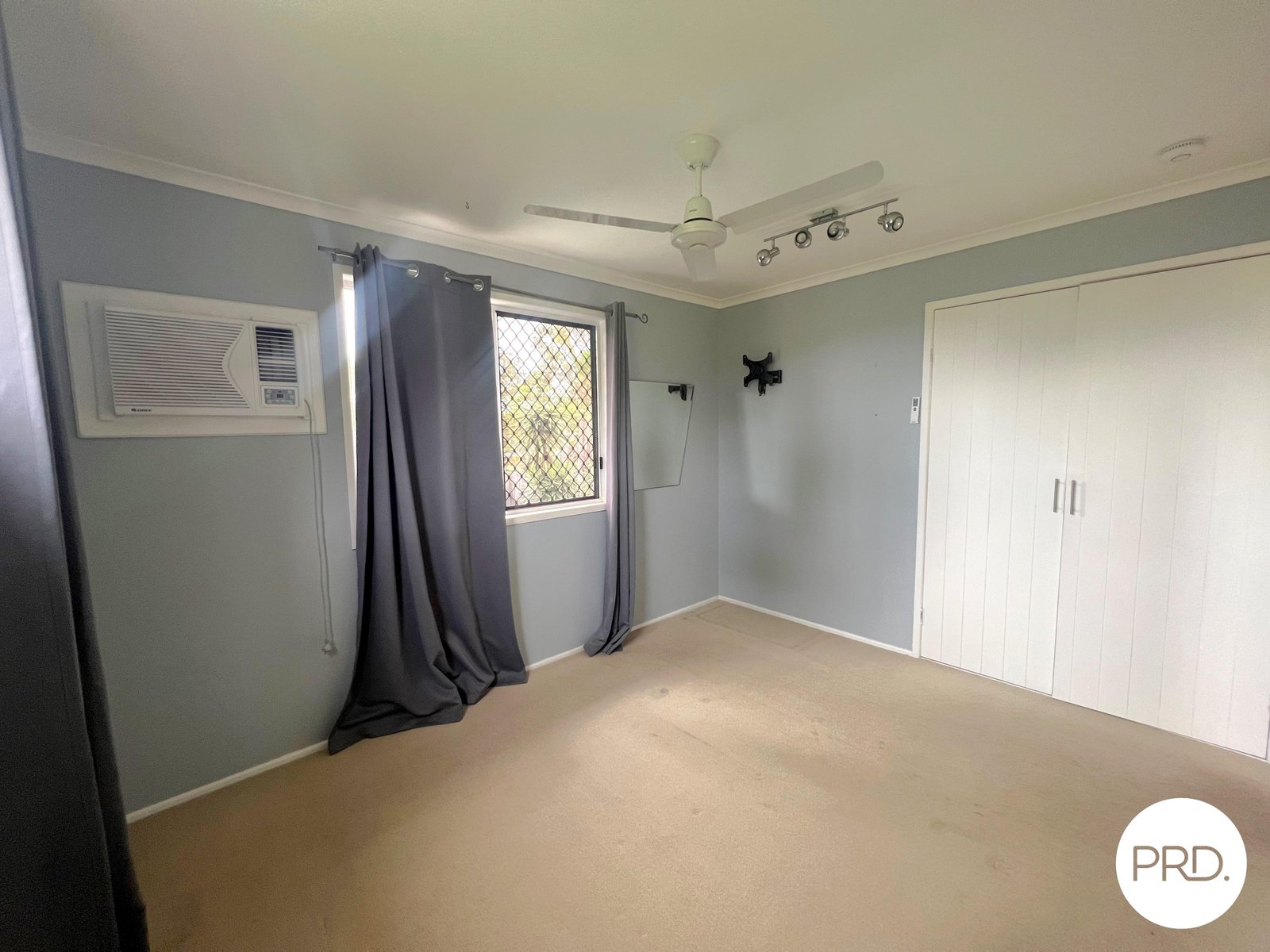 10 Keppel Avenue CLINTON 9