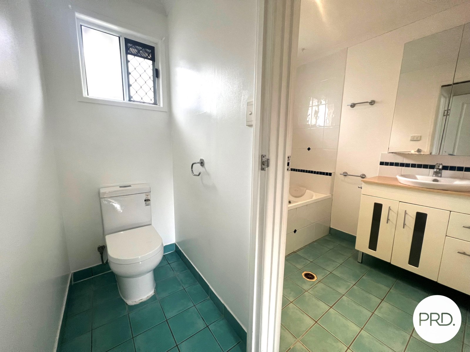 10 Keppel Avenue CLINTON 12