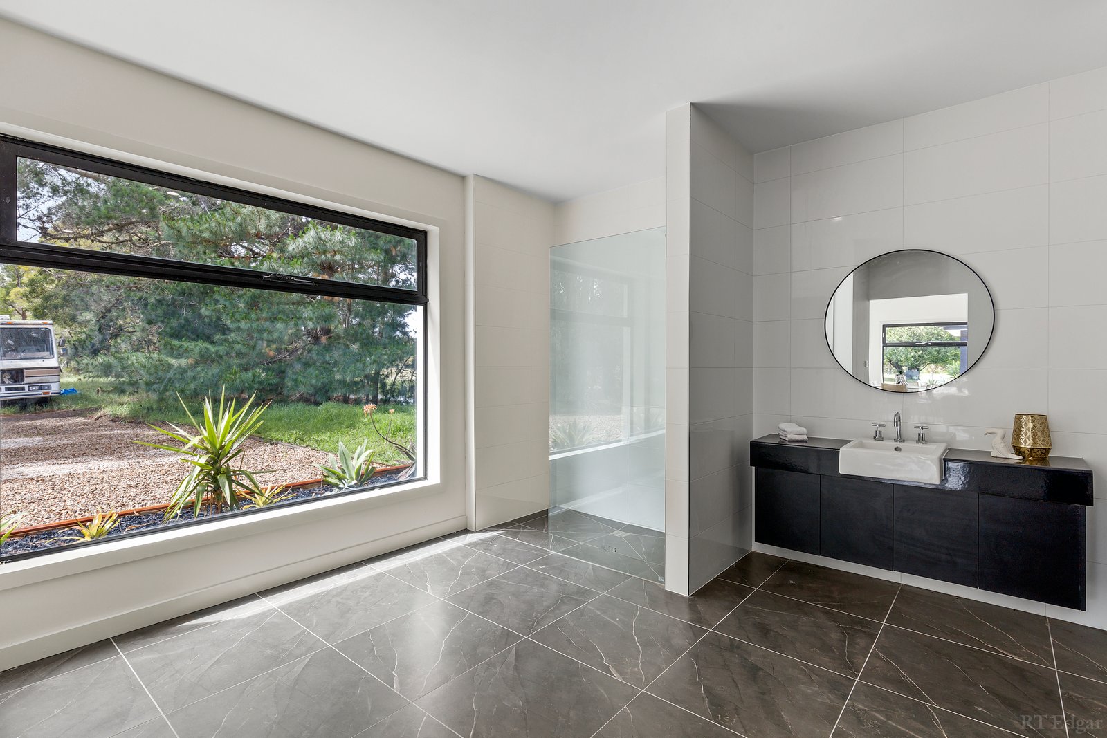 Real Estate and Property in 10 Kevian Park Drive, Wallington, VIC