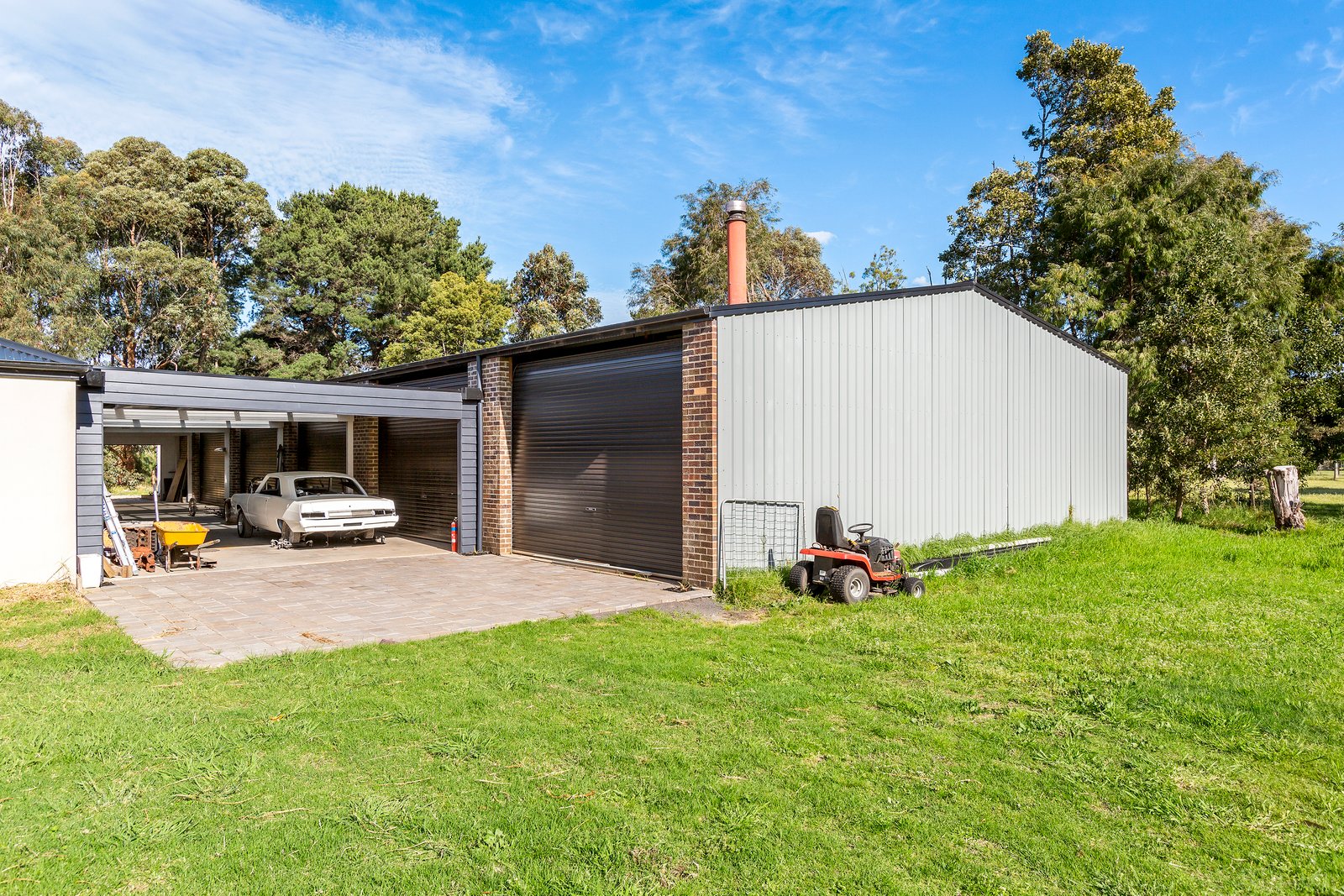 Real Estate and Property in 10 Kevian Park Drive, Wallington, VIC