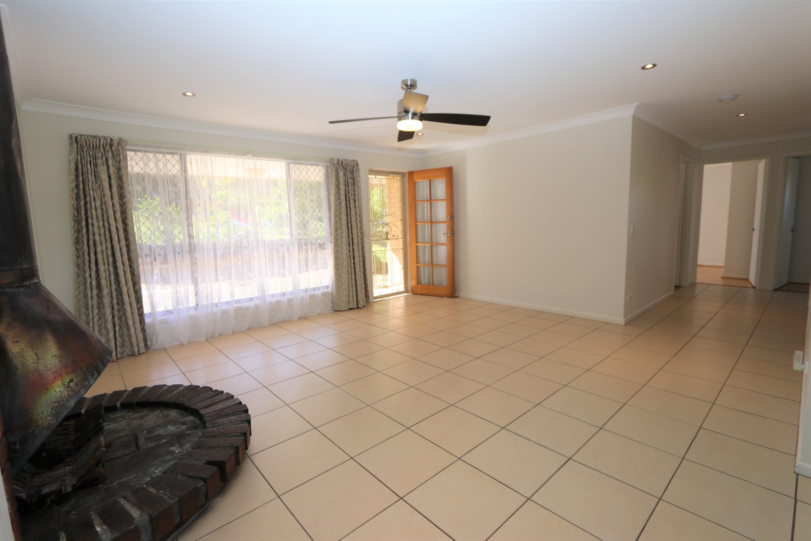 10 Kittani Crescent ASHMORE 2