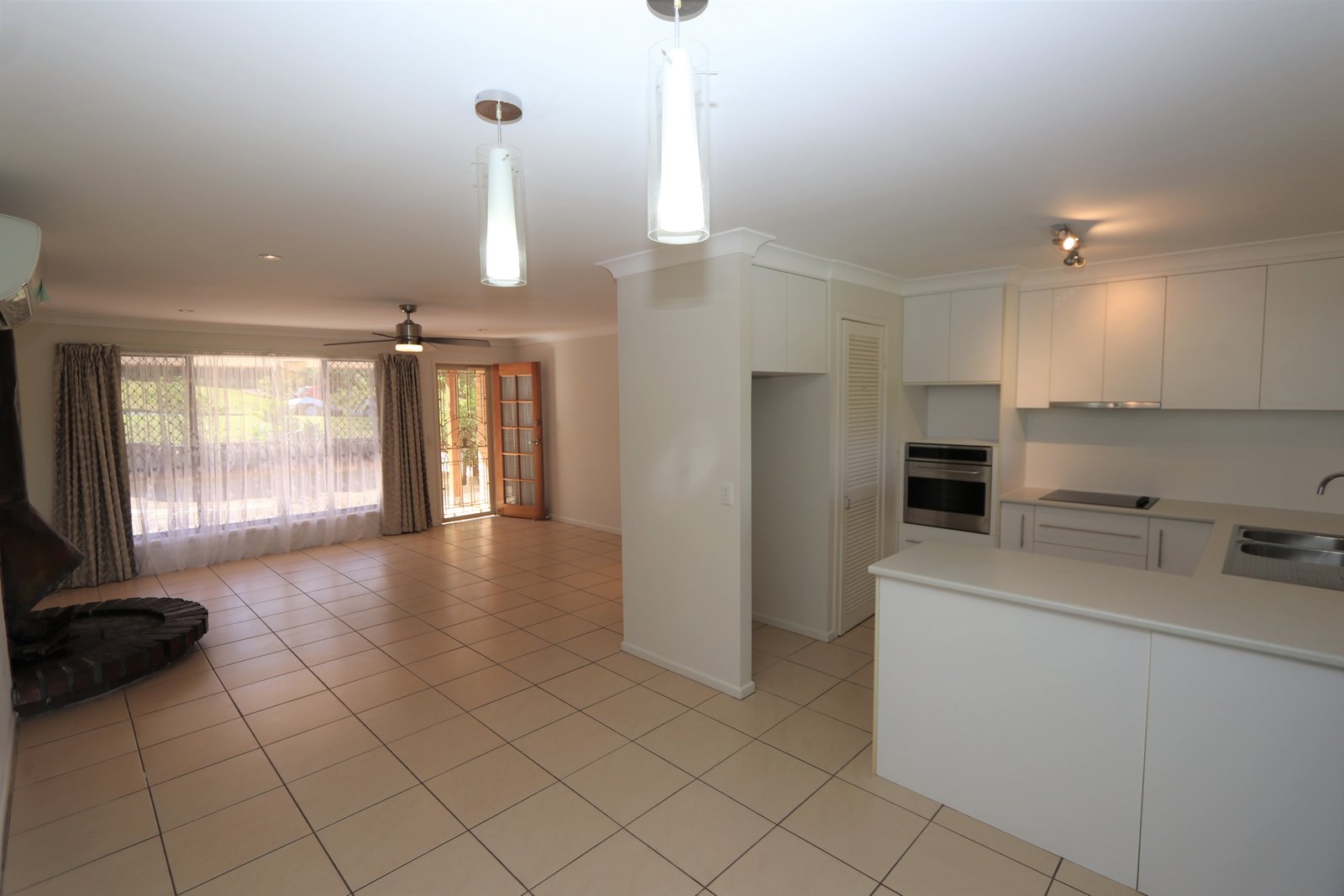 10 Kittani Crescent ASHMORE 5