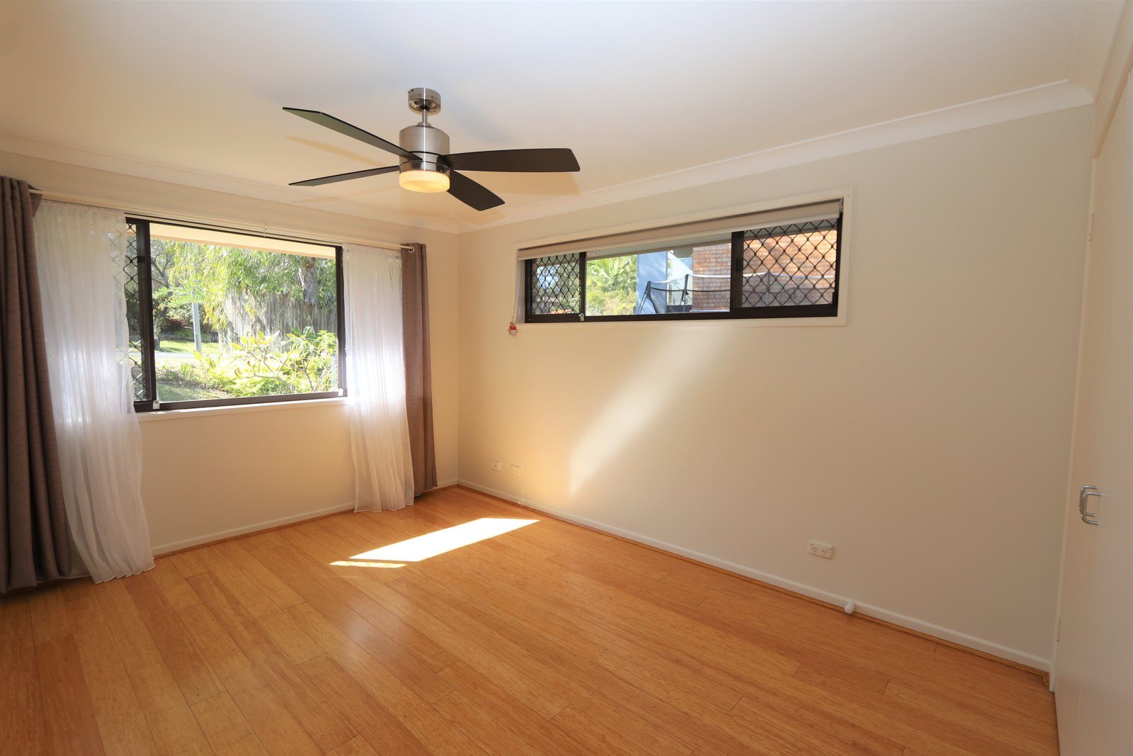 10 Kittani Crescent ASHMORE 6