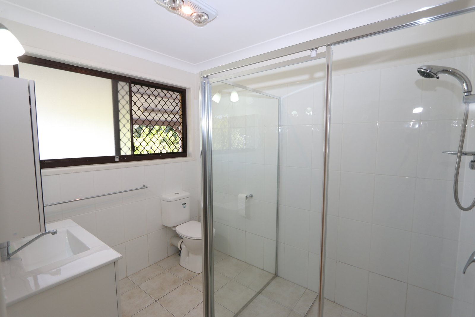10 Kittani Crescent ASHMORE 8
