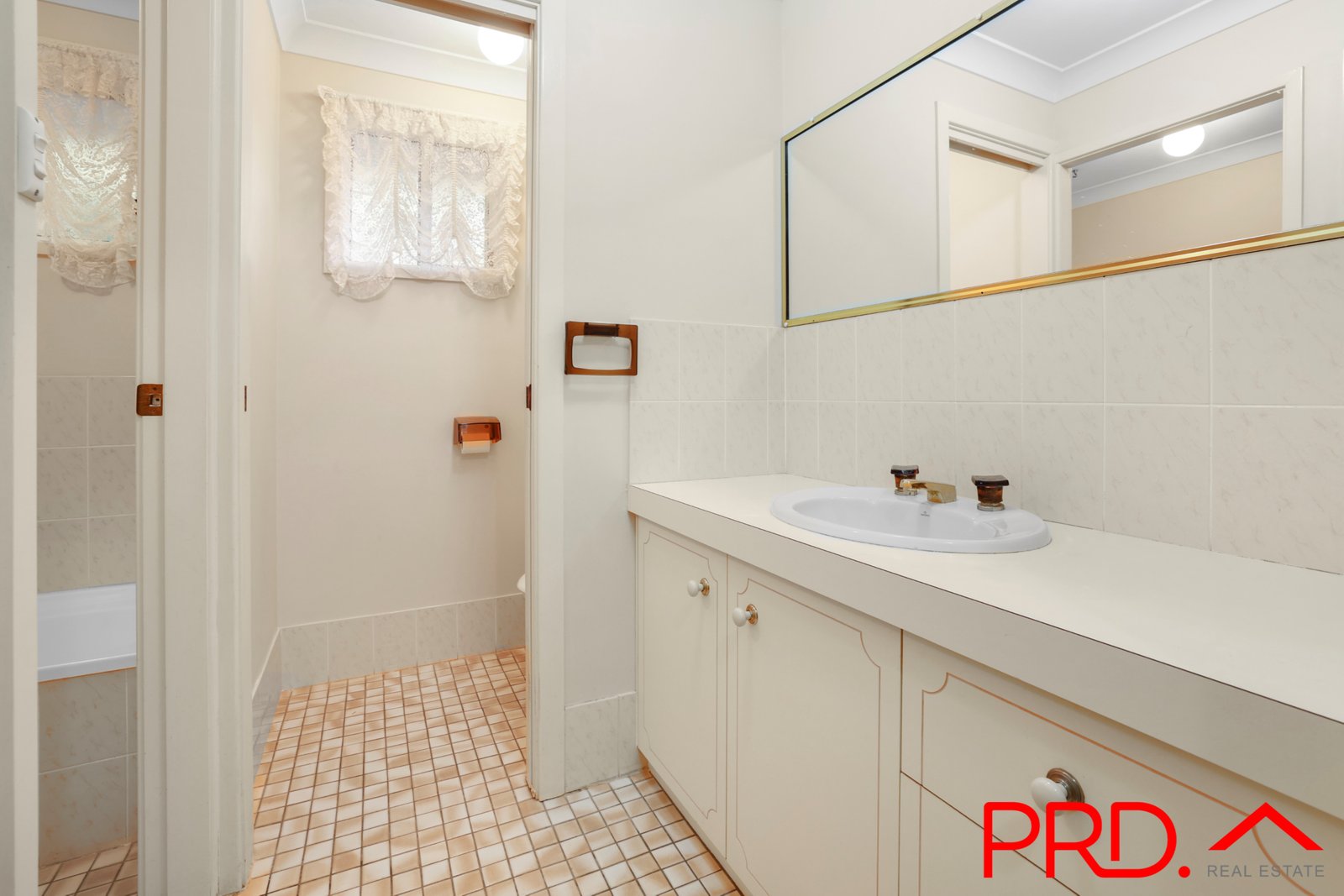 10 Kurrajong Street, TAMWORTH NSW 2340