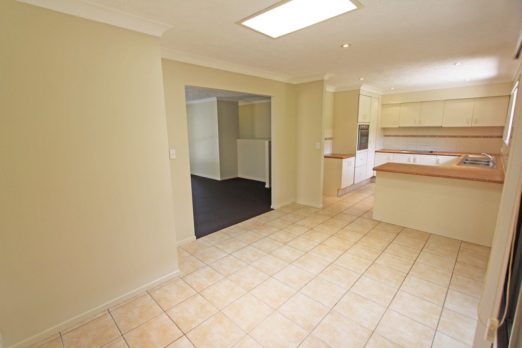 10 Kurrambee Avenue ASHMORE 8