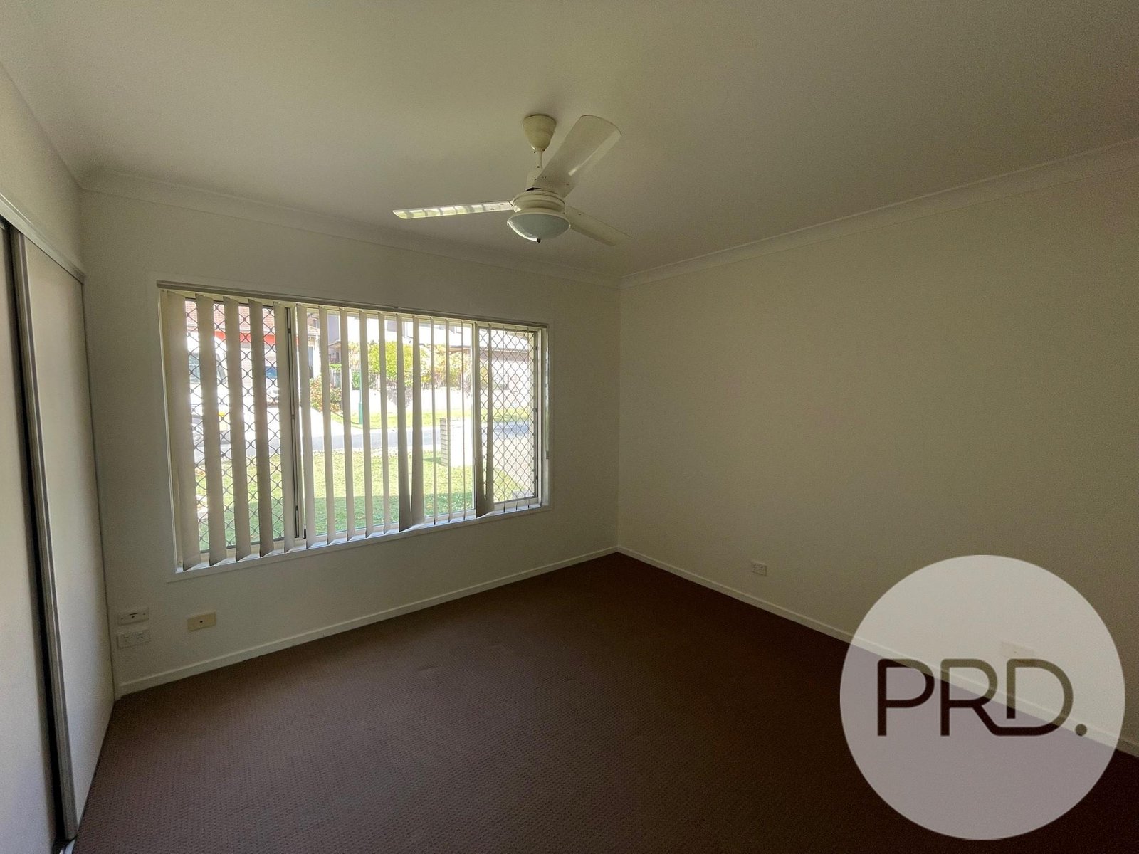 10 Lachlan Street MURRUMBA DOWNS 9