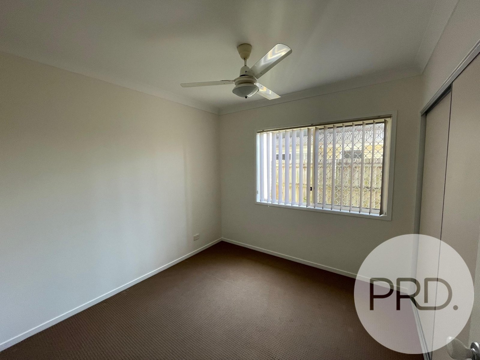 10 Lachlan Street MURRUMBA DOWNS 12