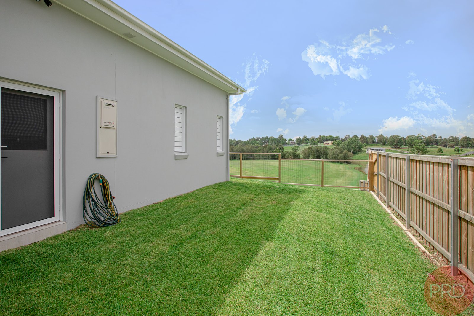 10 Lagoon Avenue BOLWARRA 28