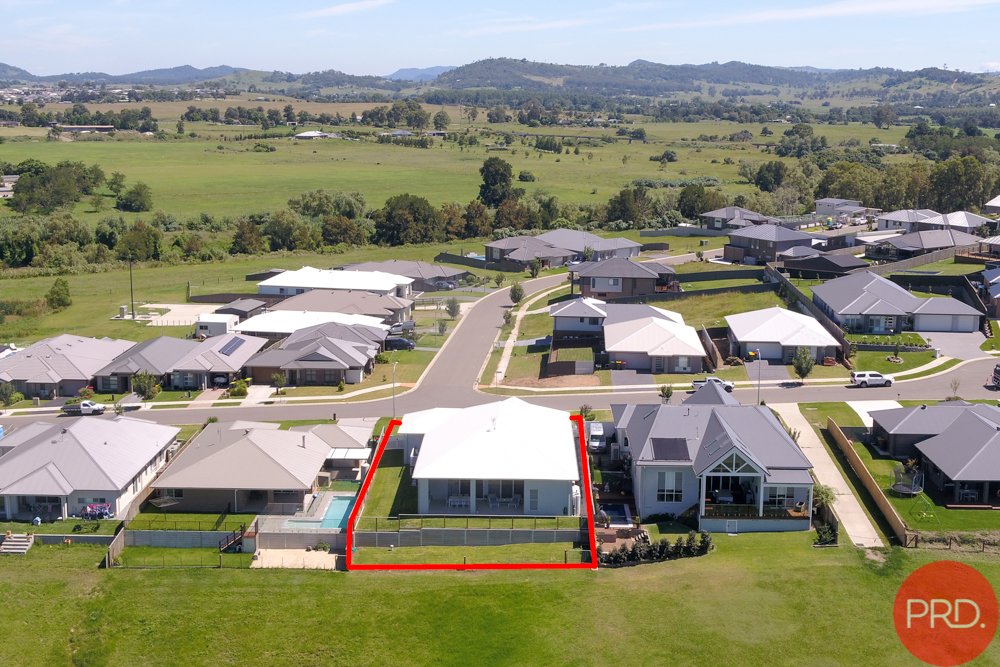 10 Lagoon Avenue BOLWARRA 29
