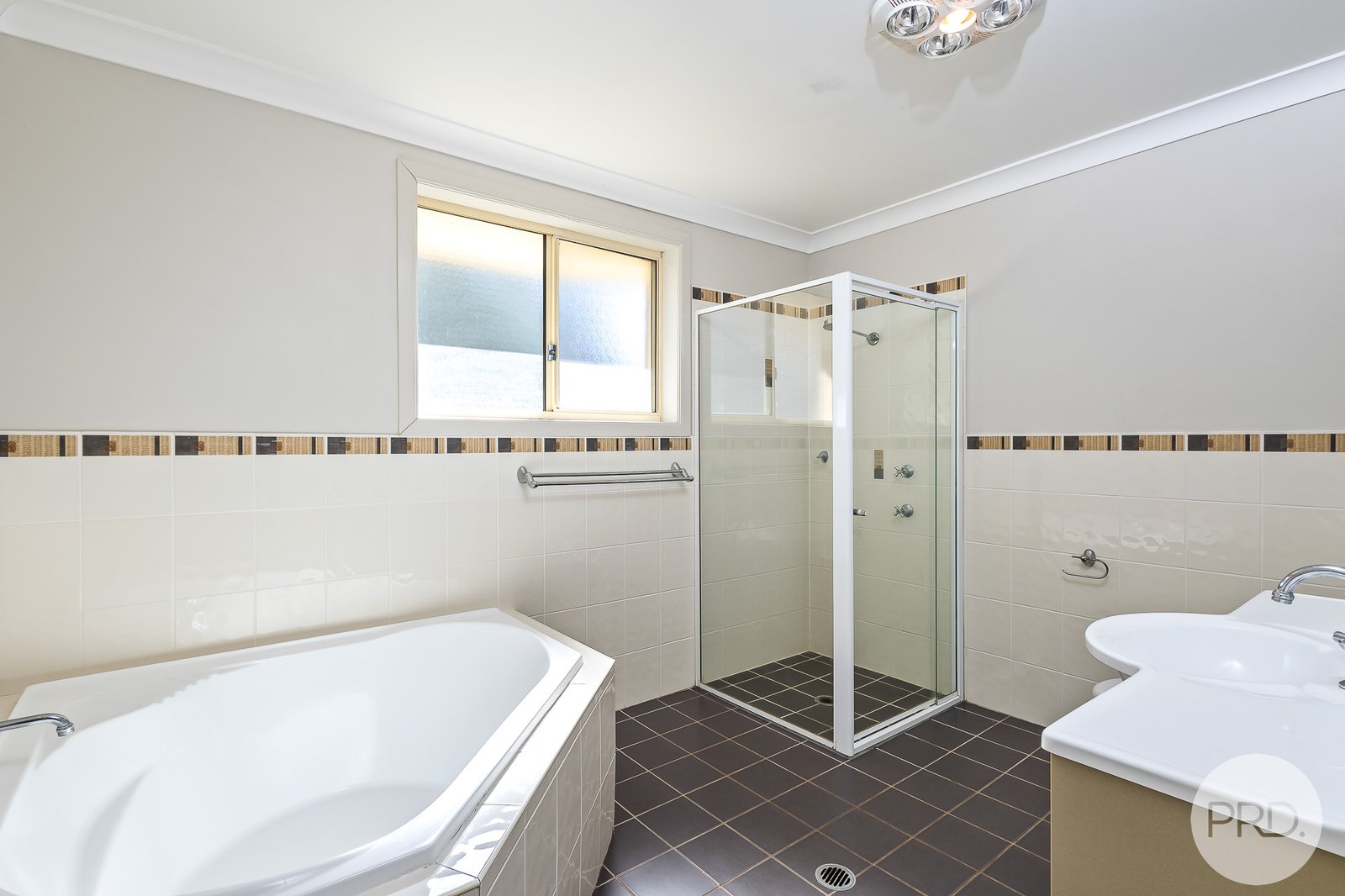 10 Lagoons Circuit NELSON BAY 17