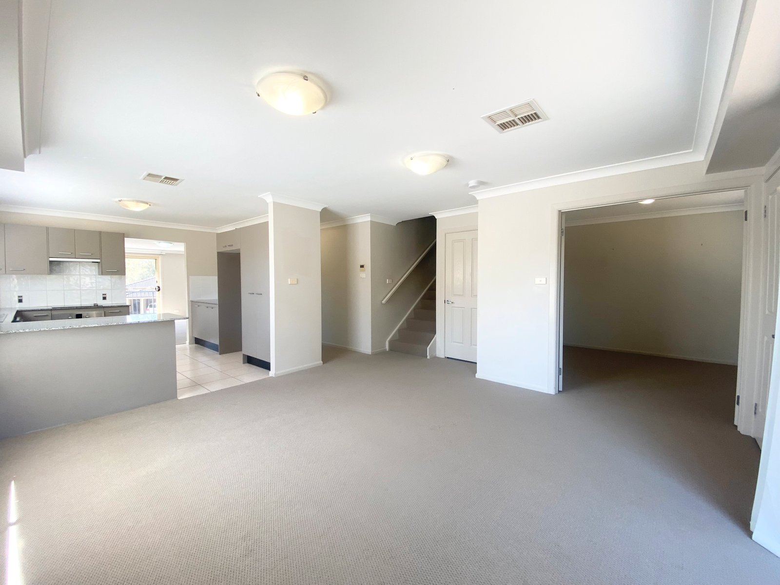 10 Lagoons Circuit NELSON BAY 9