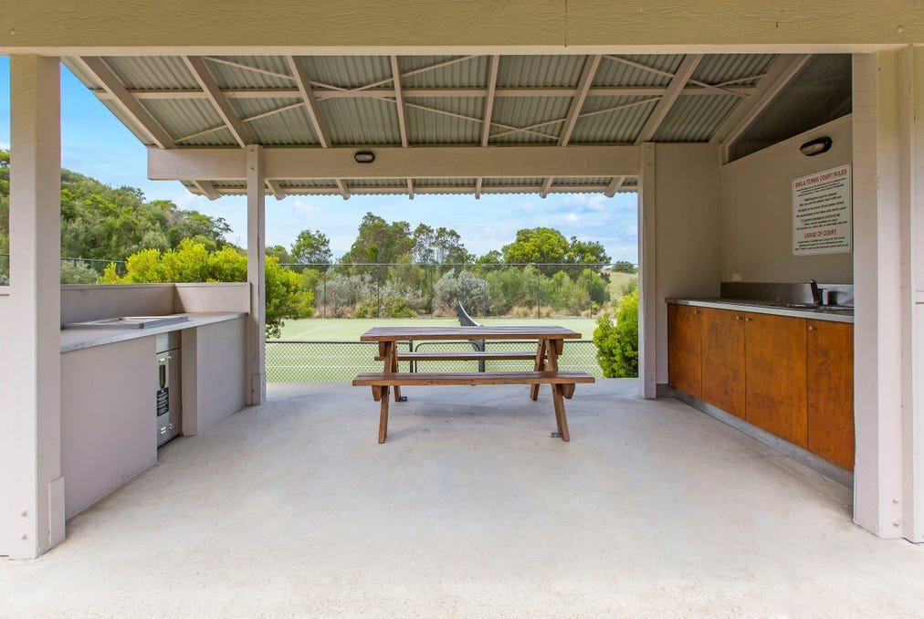 Real Estate and Property in 10 Lahinch Drive, Fingal, VIC