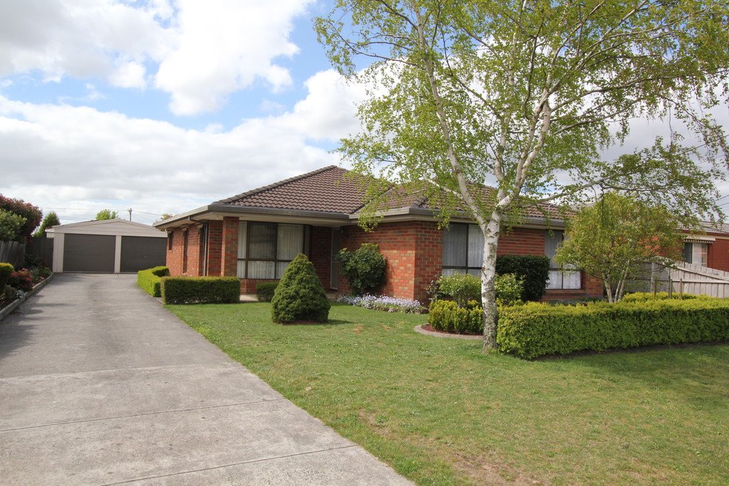 10 Langham Road WENDOUREE 1