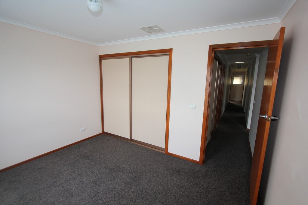 10 Langham Road WENDOUREE 10