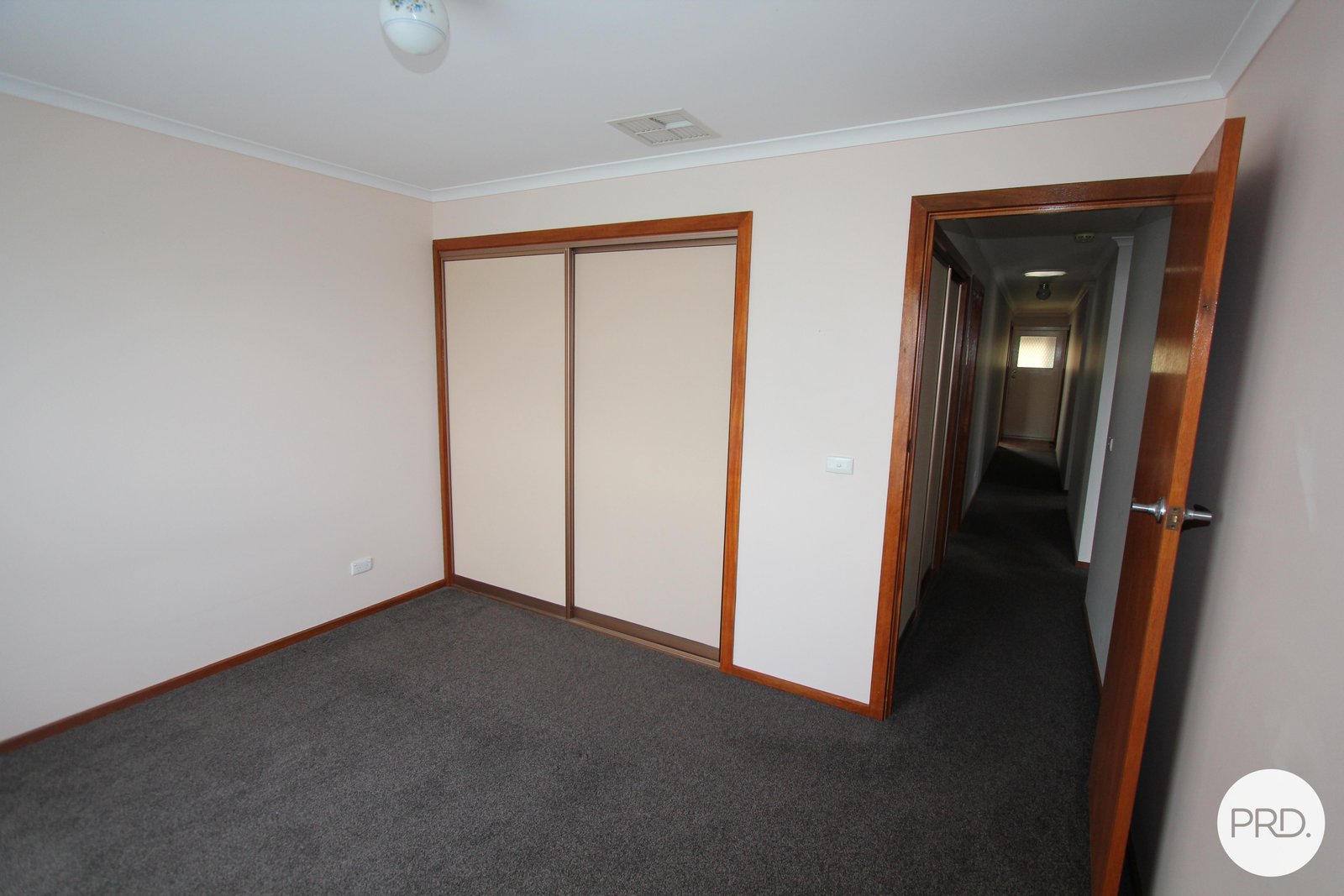 10 Langham Road WENDOUREE 10